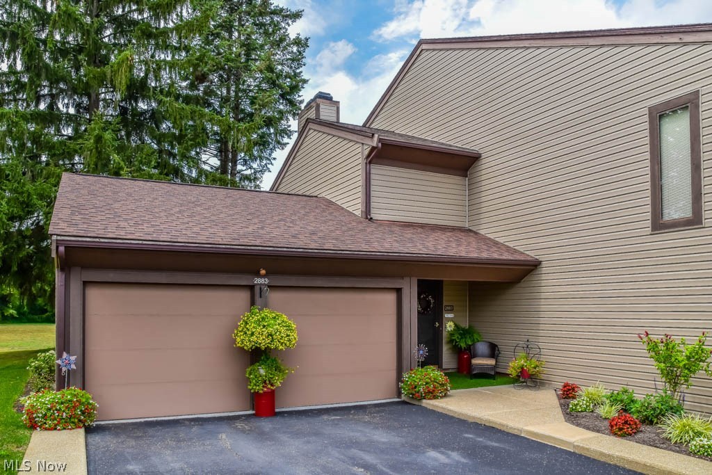 2883 Charing Cross Road Northwest Canton, OH 44708 - Photo 23 of 27 Welcome home to 2883 Charring Cross Rd NW!