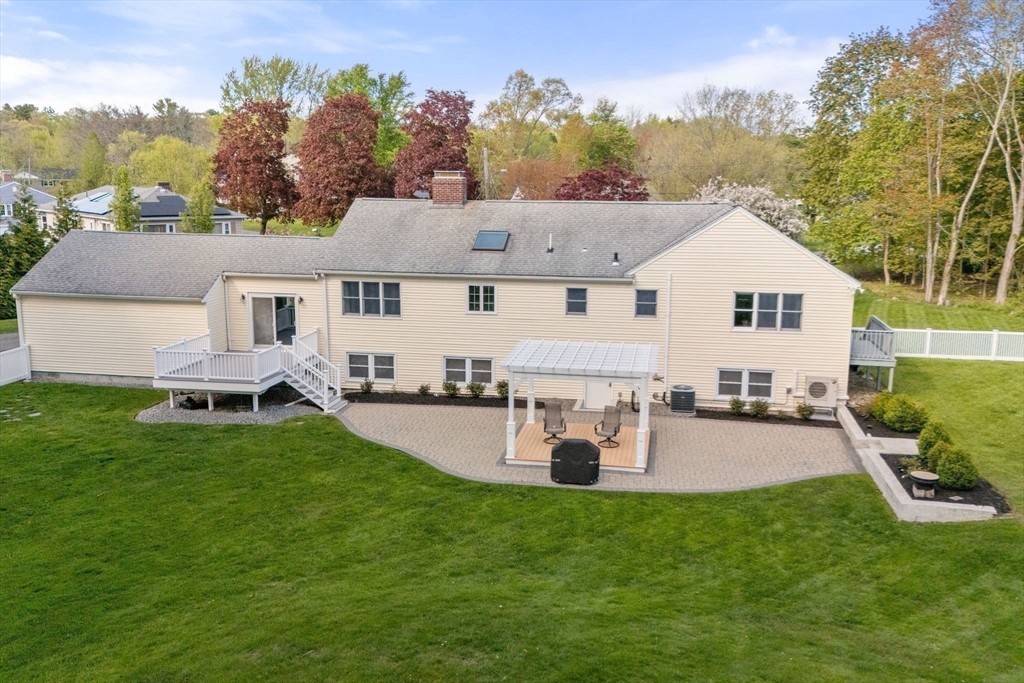 13 Pinecrest Road Andover, MA 01810 - Photo 31 of 40