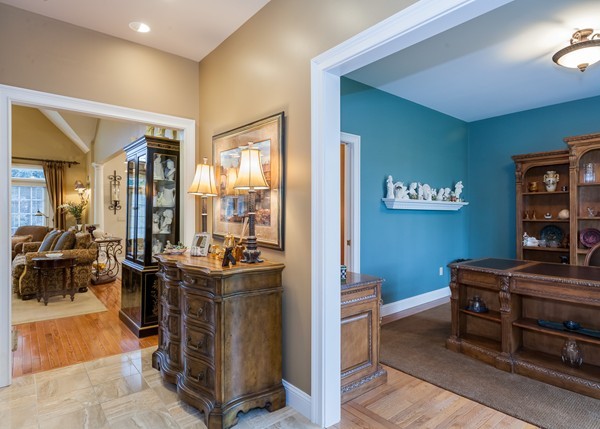 18 Primrose Path Hatfield, MA 01038 - Photo 10 of 30 Gallery Image 10