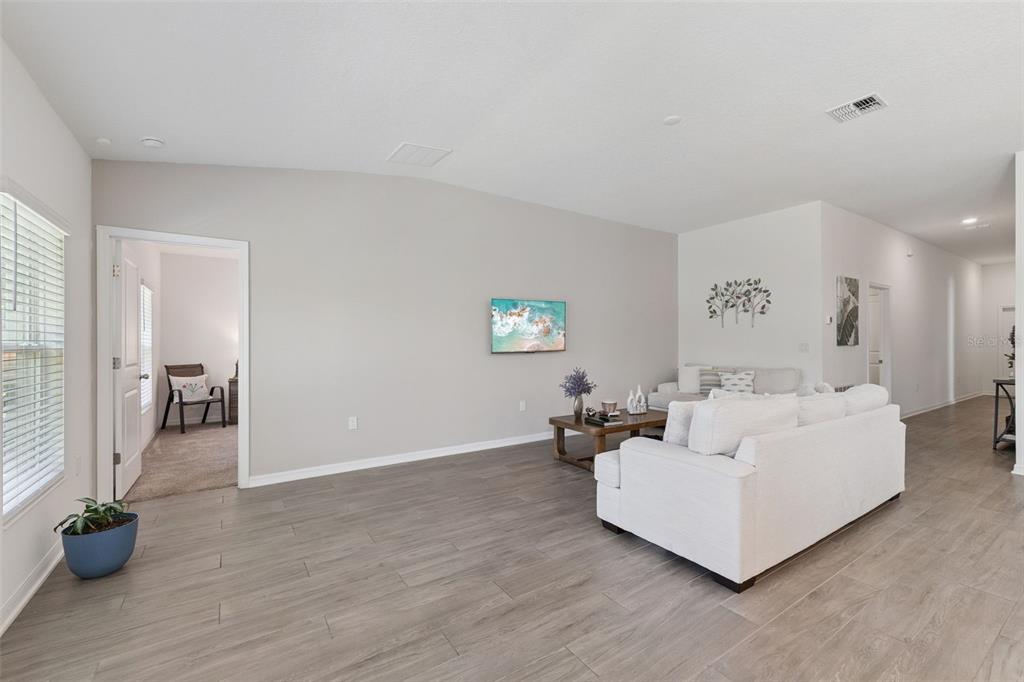 3963 Willowbrook Drive Edgewater, FL 32141 - Photo 7 of 38