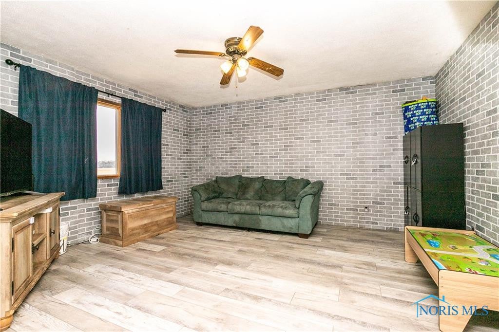 14689 Harris Road Defiance, OH 43512 - Photo 21 of 35 Gallery Image 21