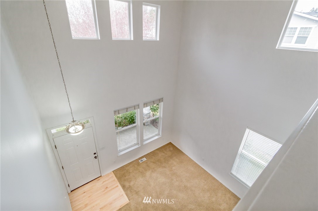 476 Field Place Northeast Renton, WA 98059 - Photo 13 of 22