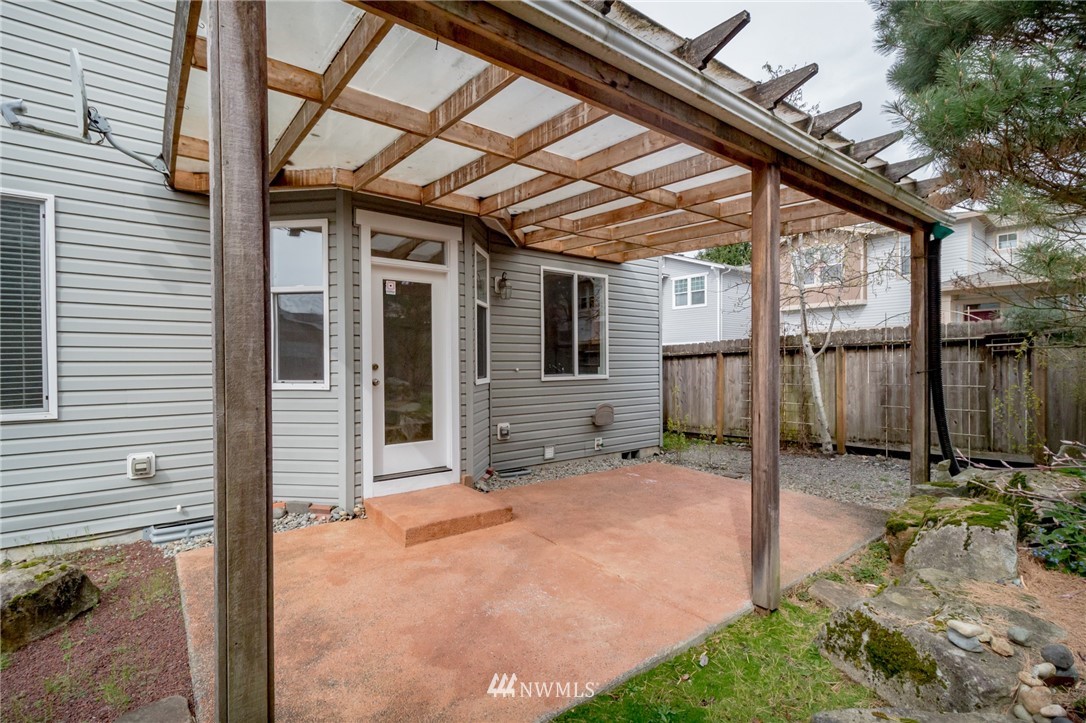 476 Field Place Northeast Renton, WA 98059 - Photo 19 of 22