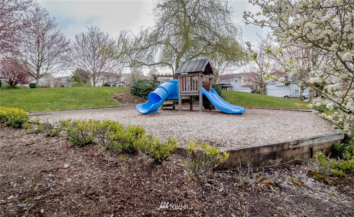 476 Field Place Northeast Renton, WA 98059 - Photo 21 of 22