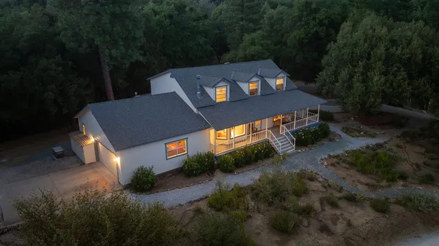$725,000 | 17050 Rams Horn Grade Road, Volcano, CA 95689