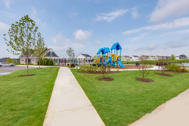 $466,110 | 5984 East 112th Place, Winfield, IN 46307