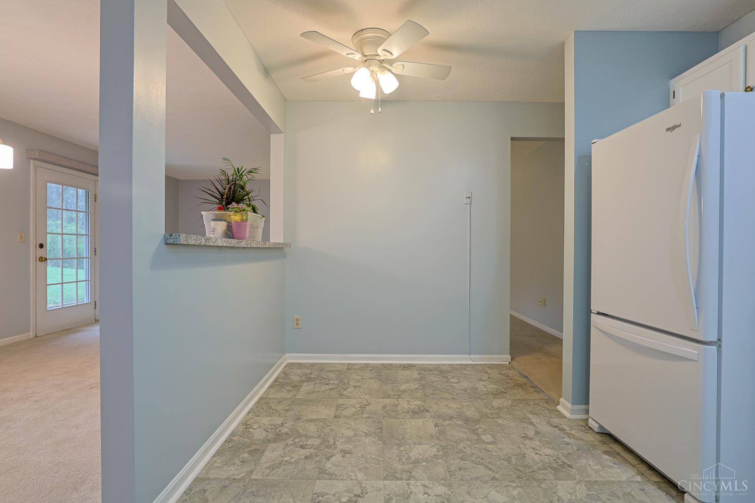 3703 West Galbraith Road Cincinnati, OH 45215 - Photo 13 of 35