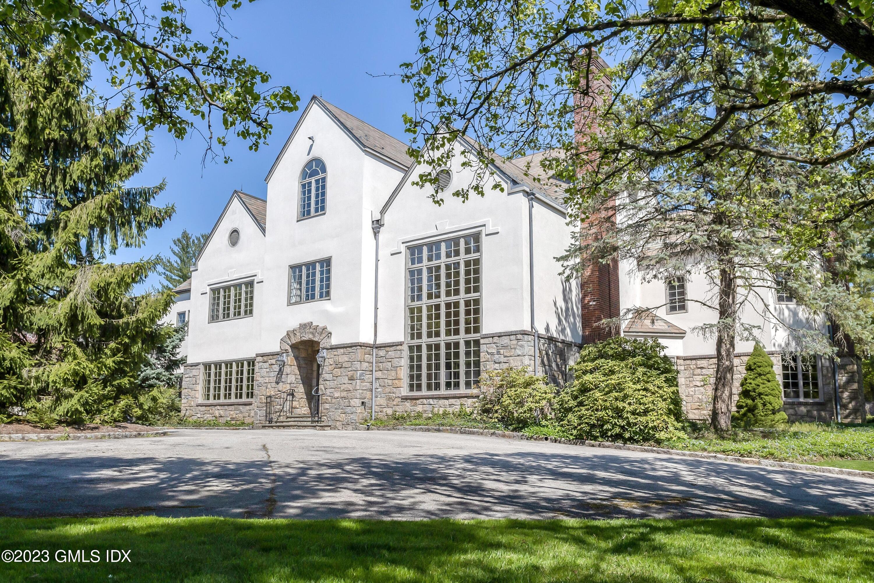 7 Dairy Road, Greenwich, CT 06830 Compass