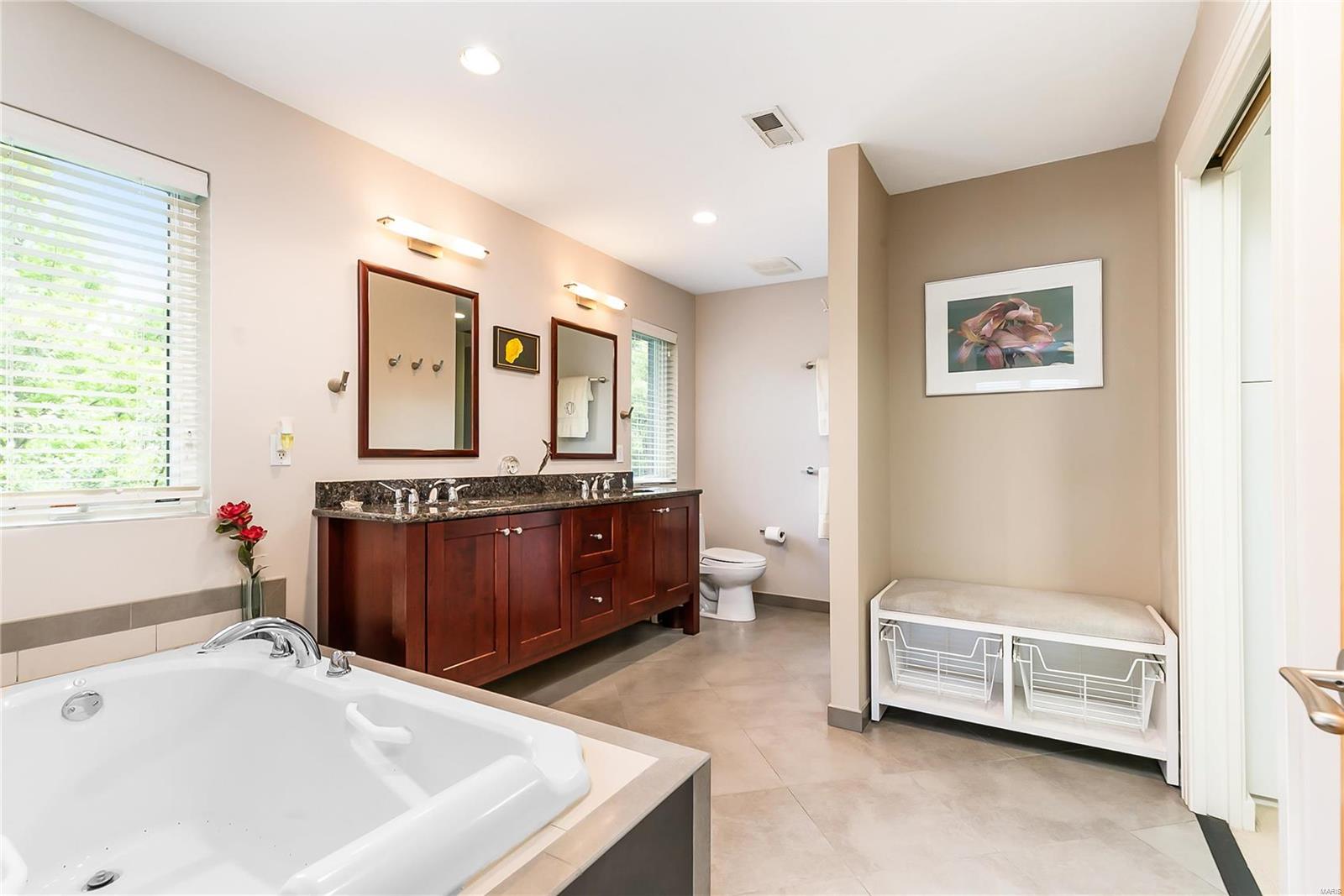 7397 Pershing Avenue, Unit A University City, MO 63130 - Photo 24 of 36