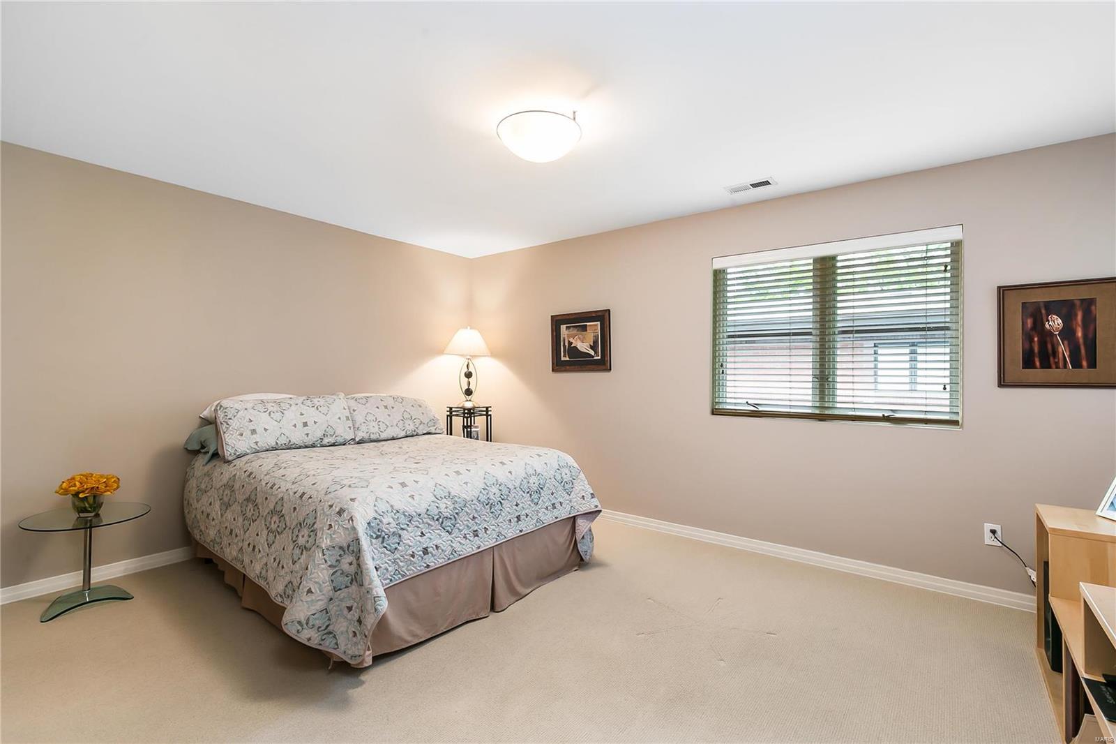 7397 Pershing Avenue, Unit A University City, MO 63130 - Photo 27 of 36