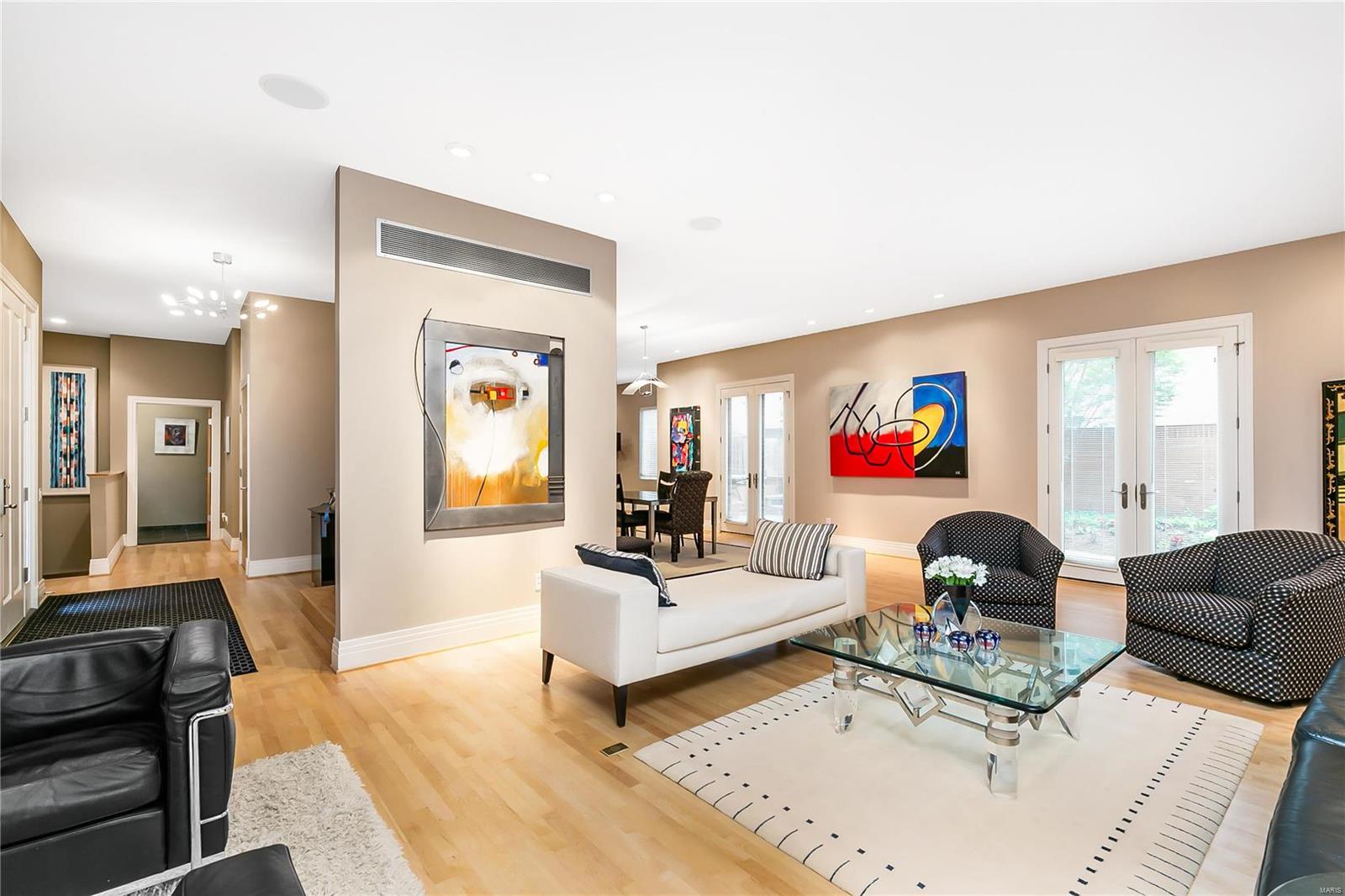 7397 Pershing Avenue, Unit A University City, MO 63130 - Photo 6 of 36