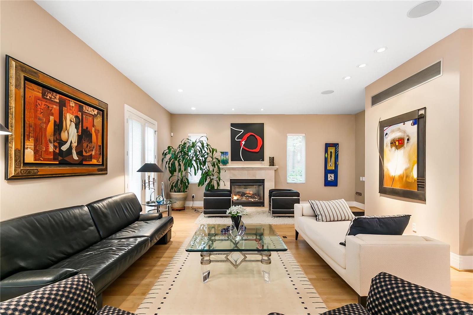 7397 Pershing Avenue, Unit A University City, MO 63130 - Photo 8 of 36