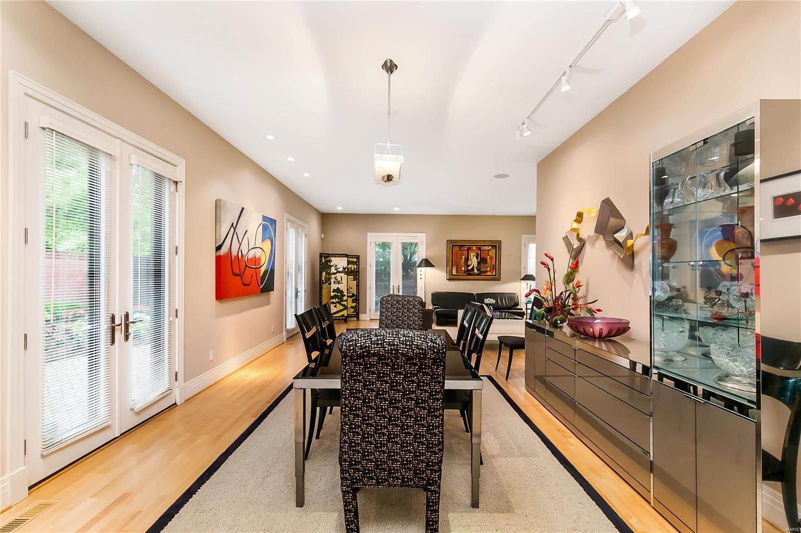 7397 Pershing Avenue, Unit A University City, MO 63130 - Photo 9 of 36