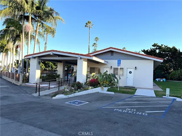 $199,900 | 2550 Pacific Coast Highway, Unit 36, Palos Verdes Peninsula, CA 90274