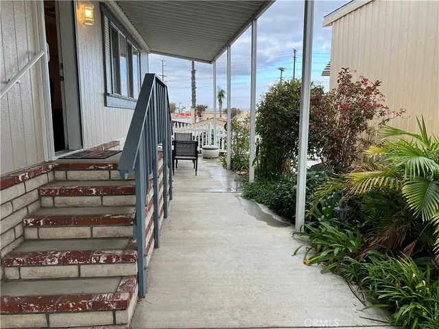 $199,900 | 2550 Pacific Coast Highway, Unit 36, Palos Verdes Peninsula, CA 90274