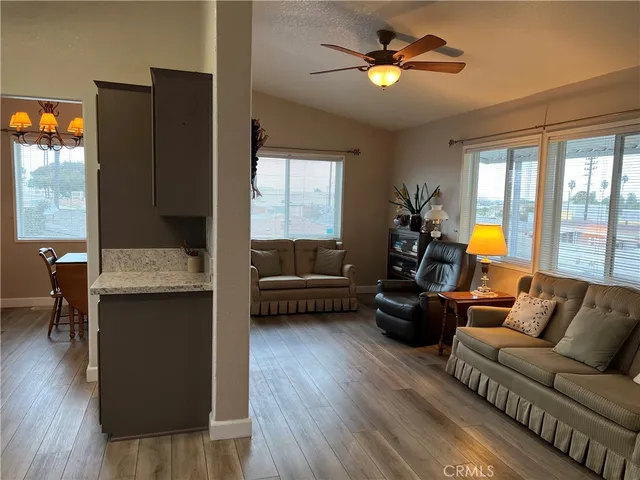 $199,900 | 2550 Pacific Coast Highway, Unit 36, Palos Verdes Peninsula, CA 90274