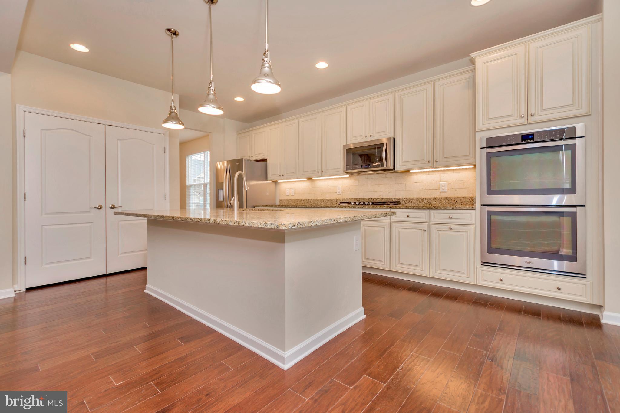 3 Tankard Road Stafford, VA 22554 - Photo 9 of 30 Kitchen with recessed and pendant lighting