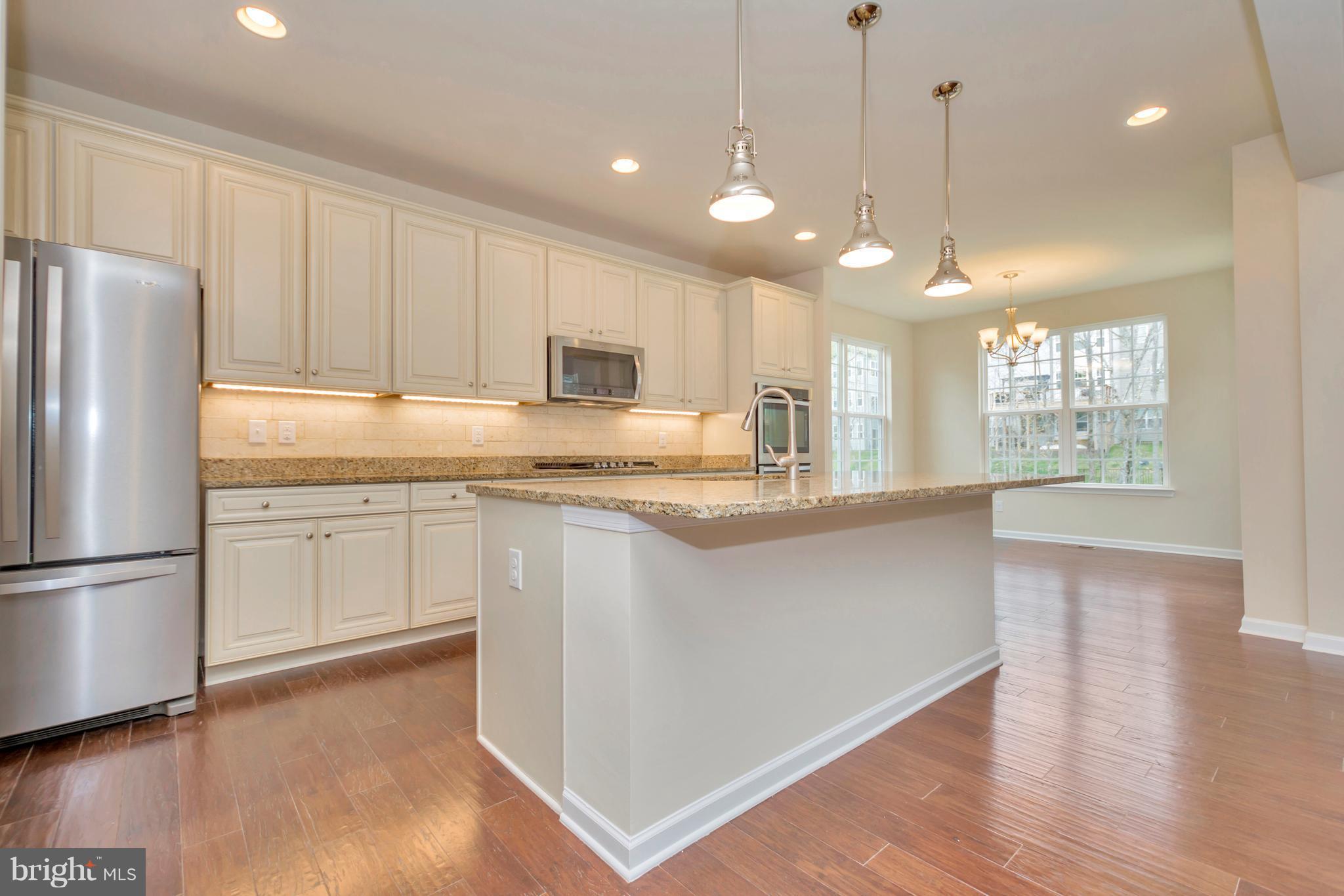 3 Tankard Road Stafford, VA 22554 - Photo 10 of 30 Huge island with granite countertop