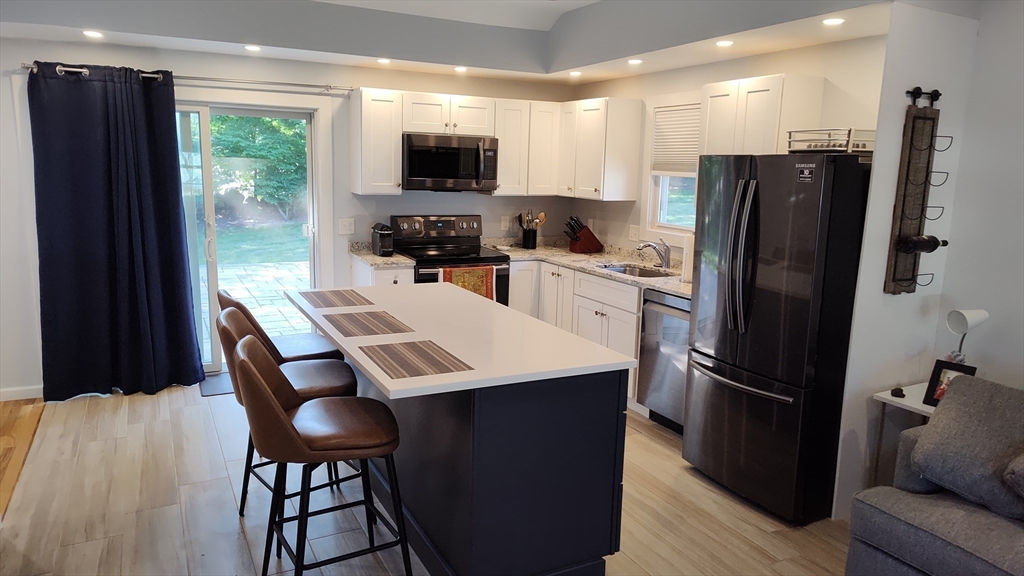 22 Samoset Road Peabody, MA 01960 - Photo 17 of 40 Gallery Image 17
