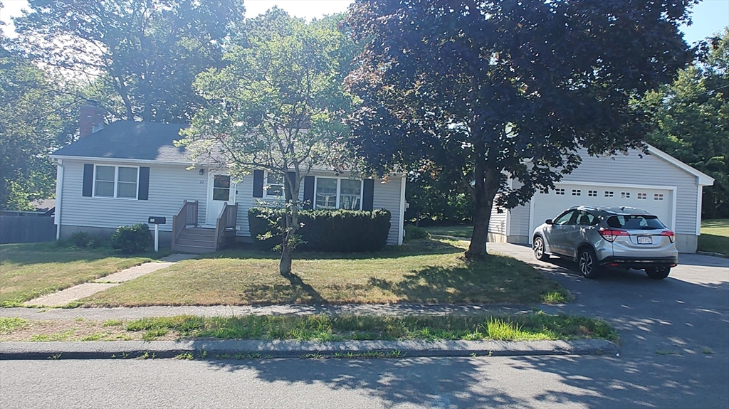 22 Samoset Road Peabody, MA 01960 - Photo 3 of 40 Gallery Image 3