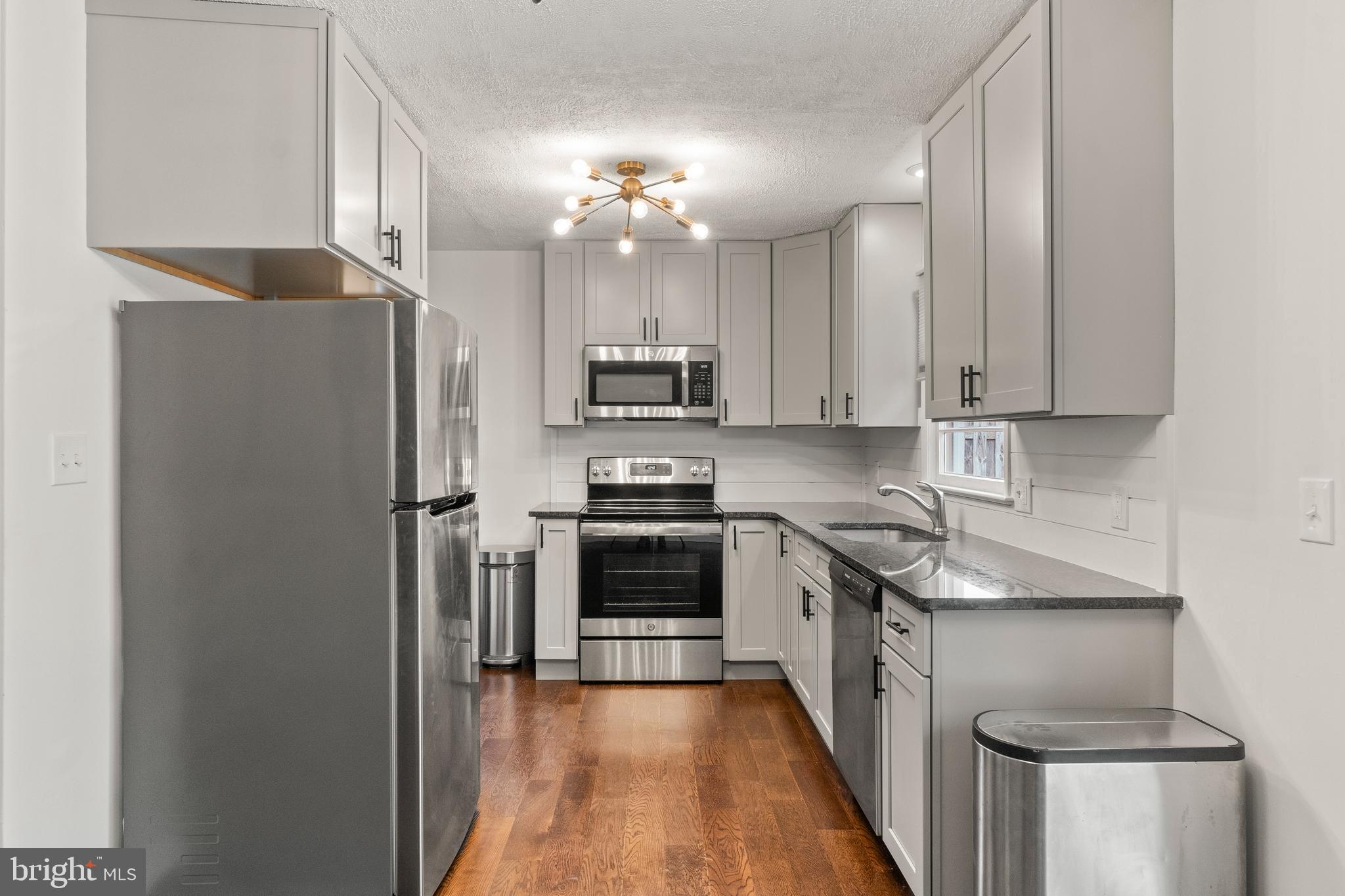 49 Sullivan Road Westminster, MD 21157 - Photo 6 of 22 Updated Stainless Steel Appliances