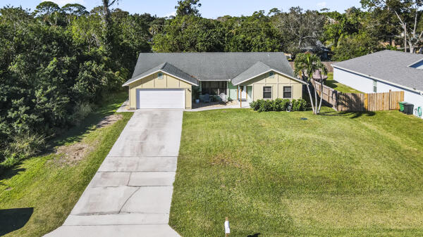 4705 Sunset Boulevard Fort Pierce, FL 34982 - Photo 4 of 32 Aerial Front of home