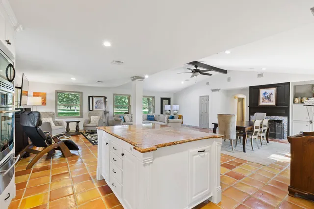 $3,950 | 21652 Mueschke Road, Tomball, TX 77377