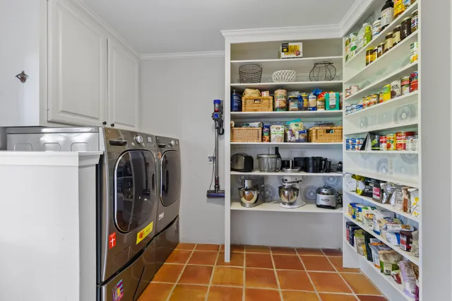 $3,950 | 21652 Mueschke Road, Tomball, TX 77377