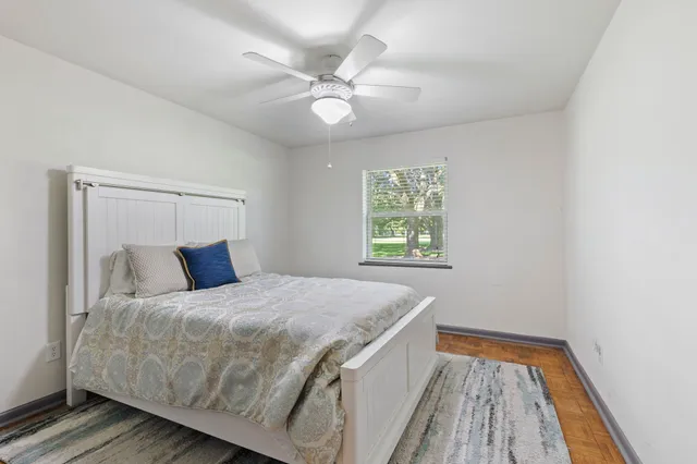 $3,950 | 21652 Mueschke Road, Tomball, TX 77377