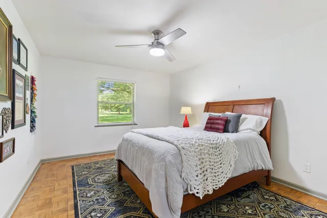 $3,950 | 21652 Mueschke Road, Tomball, TX 77377