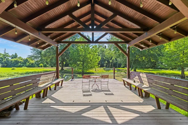 $3,950 | 21652 Mueschke Road, Tomball, TX 77377