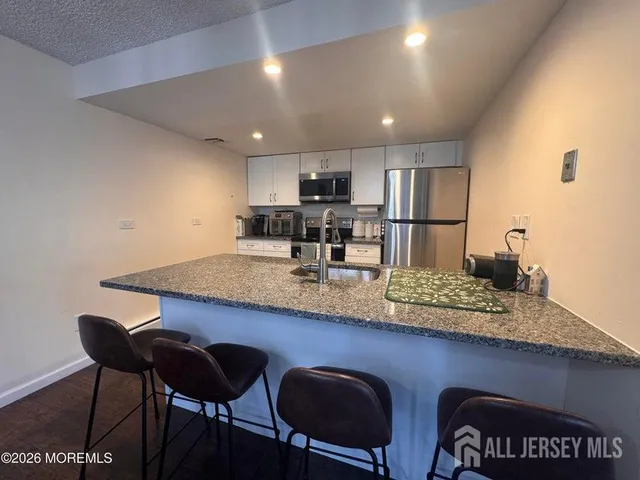 $399,900 | 97 Salix Plaza, Monroe Township, NJ 08831