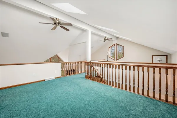 $499,900 | 180 Oakview Drive, Hermitage, PA 16148