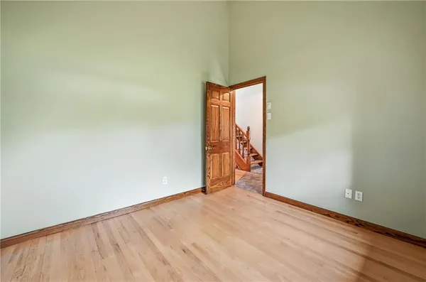 $499,900 | 180 Oakview Drive, Hermitage, PA 16148