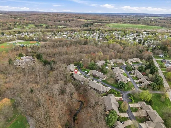 $499,900 | 180 Oakview Drive, Hermitage, PA 16148