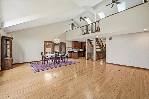 $499,900 | 180 Oakview Drive, Hermitage, PA 16148