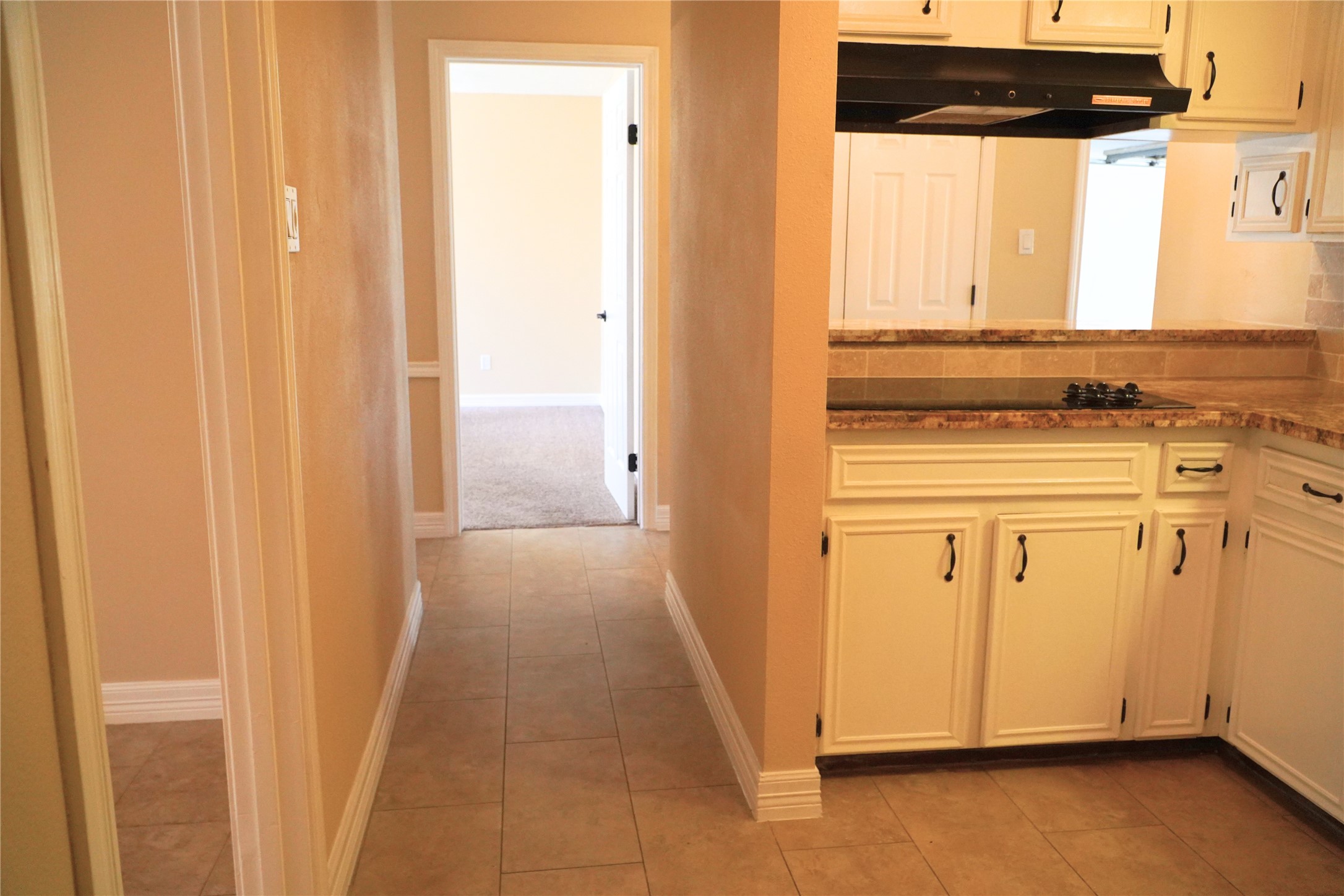 25314 Hickory Valley Lane Spring, TX 77373 - Photo 11 of 33