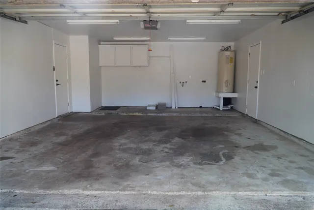 $230,000 | 25314 Hickory Valley Lane, Spring, TX 77373