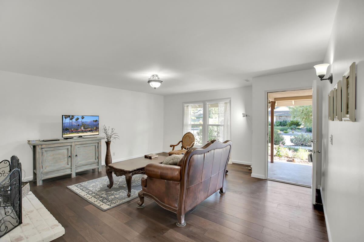 5730 Berkeley Road Goleta, CA 93117 - Photo 13 of 39 Front Entry - 5730 Berkeley Rd