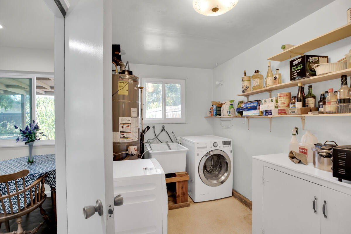 5730 Berkeley Road Goleta, CA 93117 - Photo 16 of 39 Laundry - 5730 Berkeley Rd