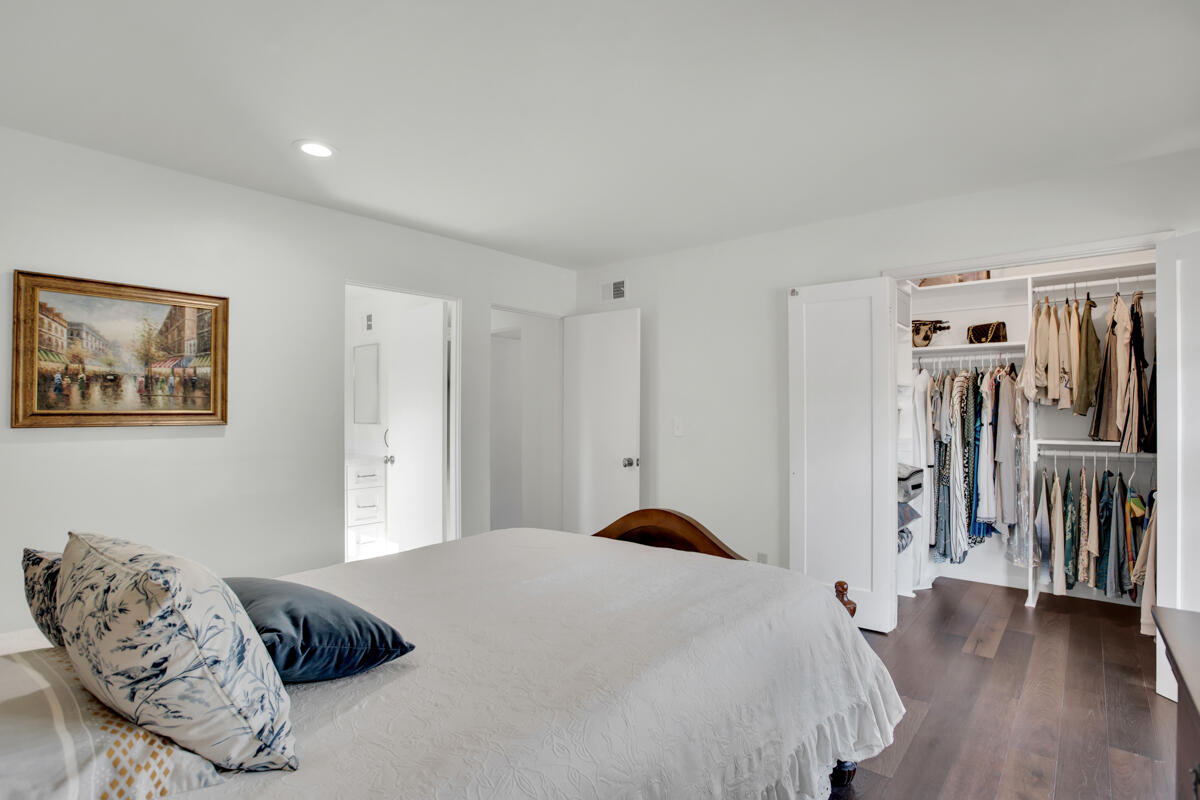 5730 Berkeley Road Goleta, CA 93117 - Photo 20 of 39 Primary Bedroom - 5730 Berkeley Rd