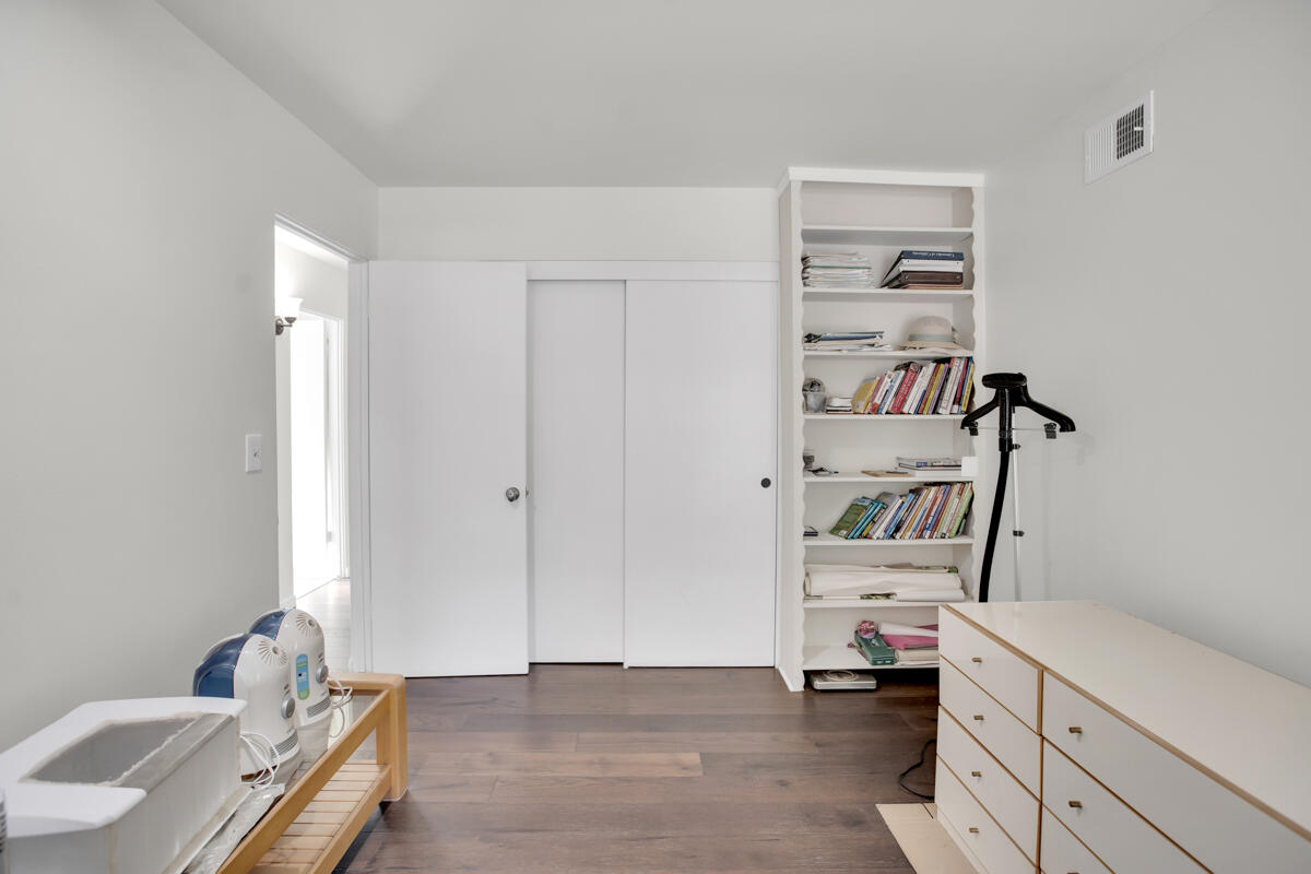 5730 Berkeley Road Goleta, CA 93117 - Photo 24 of 39 Third Bedroom - 5730 Berkeley Rd