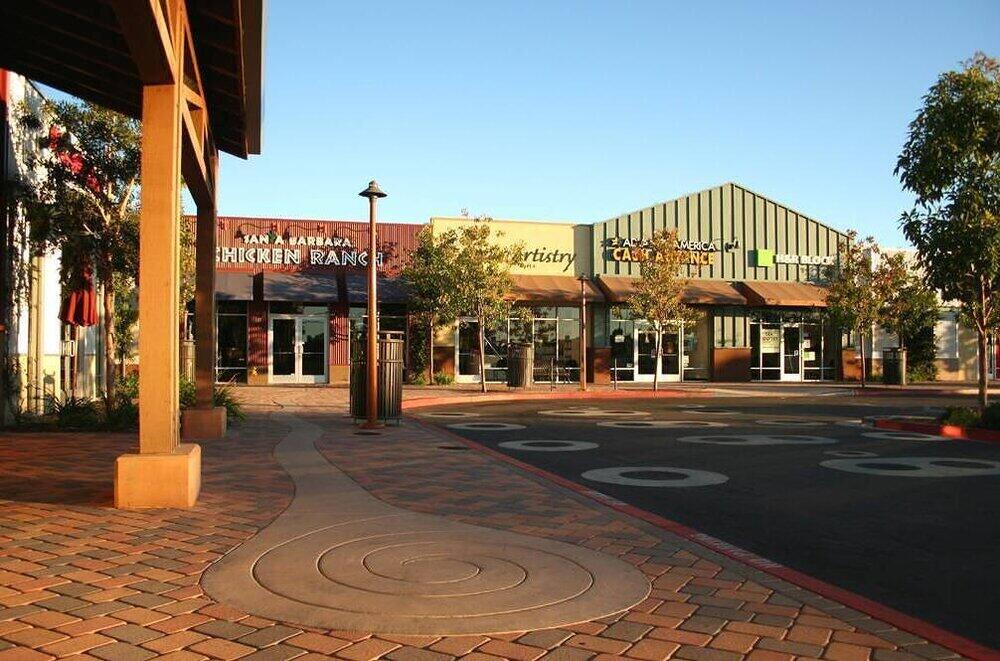 5730 Berkeley Road Goleta, CA 93117 - Photo 38 of 39 Fairview Shopping