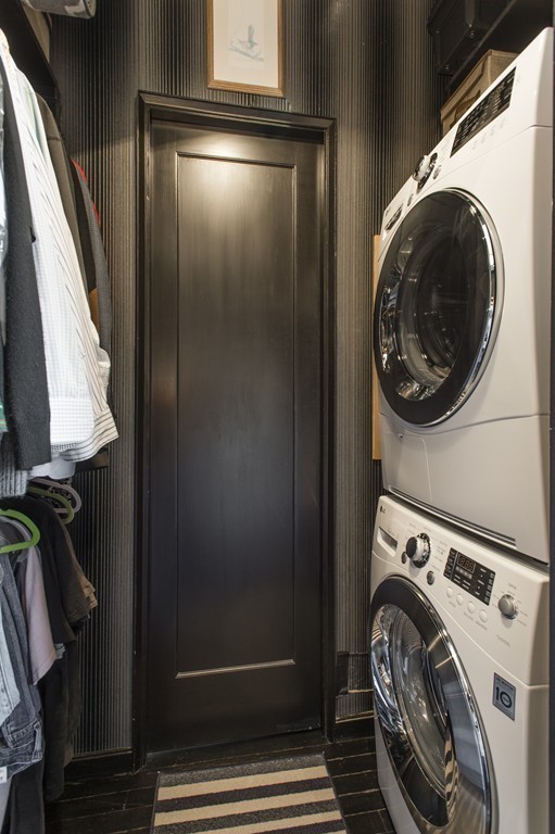 15 East Springfield Street, Unit 2 Boston, MA 02118 - Photo 14 of 17 a utility room with dryer and washer