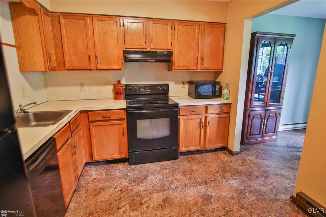 892 Briarstone Road Bethlehem, PA 18017 - Photo 16 of 30 Gallery Image 16
