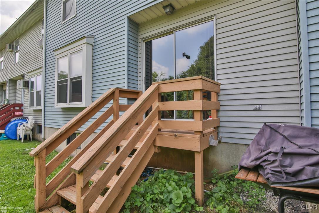 892 Briarstone Road Bethlehem, PA 18017 - Photo 27 of 30 Gallery Image 27