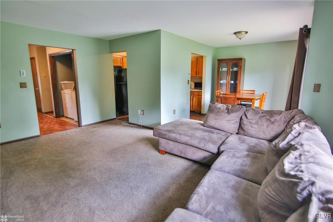 892 Briarstone Road Bethlehem, PA 18017 - Photo 10 of 30 Gallery Image 10