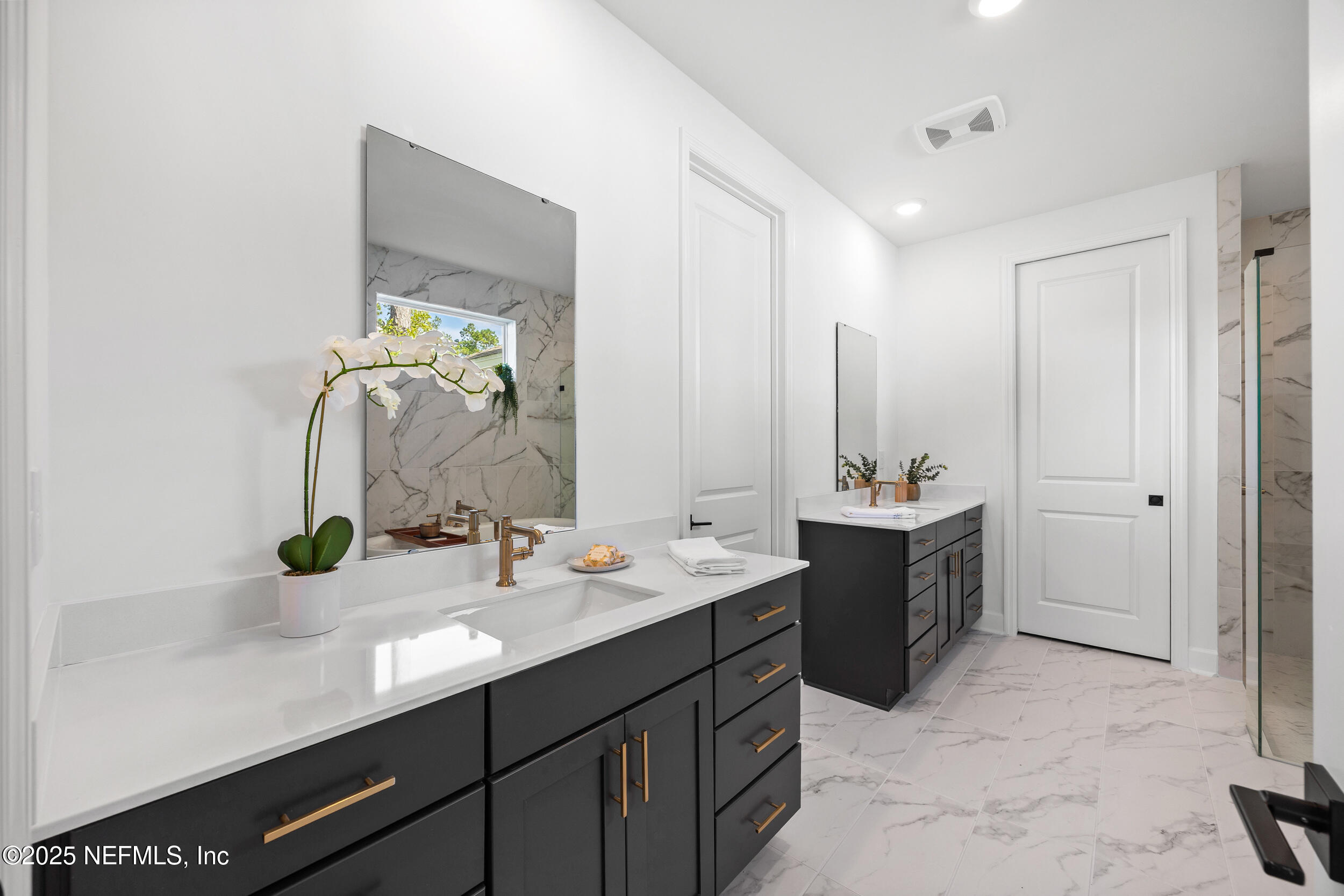 3789 Spring Garden Jacksonville, FL 32223 - Photo 24 of 58 24 - interior