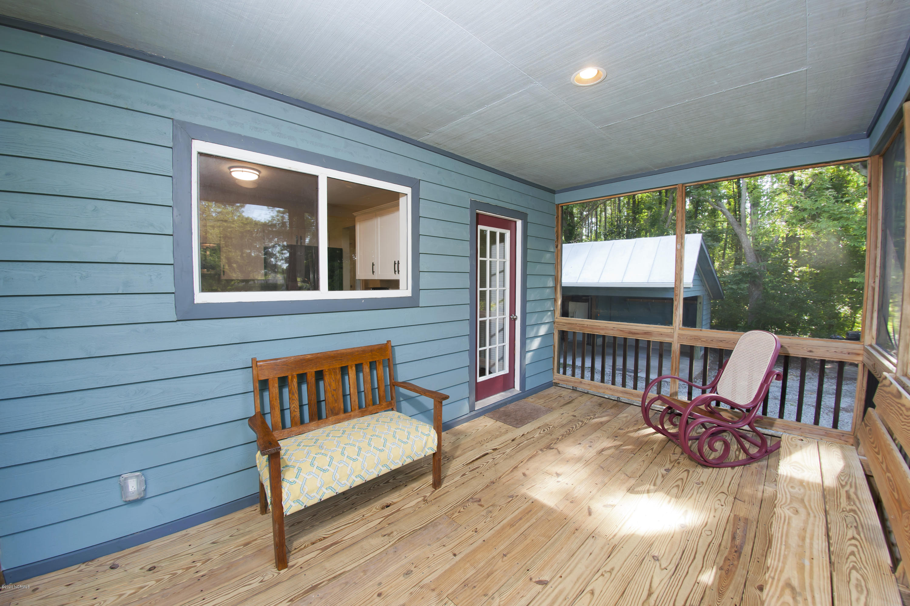 6413 Florence Road Merritt, NC 28556 - Photo 14 of 90 Screened Porch