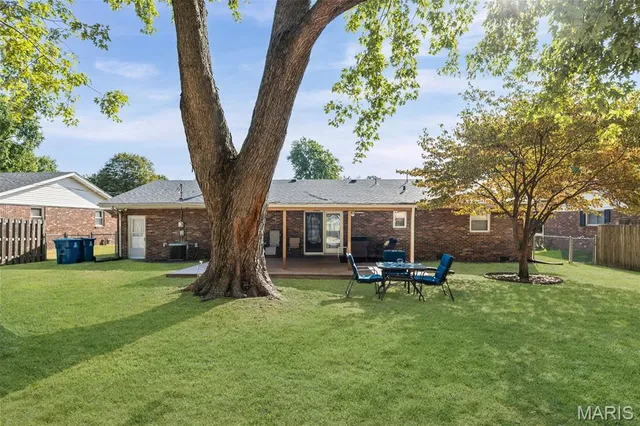 $210,000 | 145 Marilyn Drive, Swansea, IL 62226